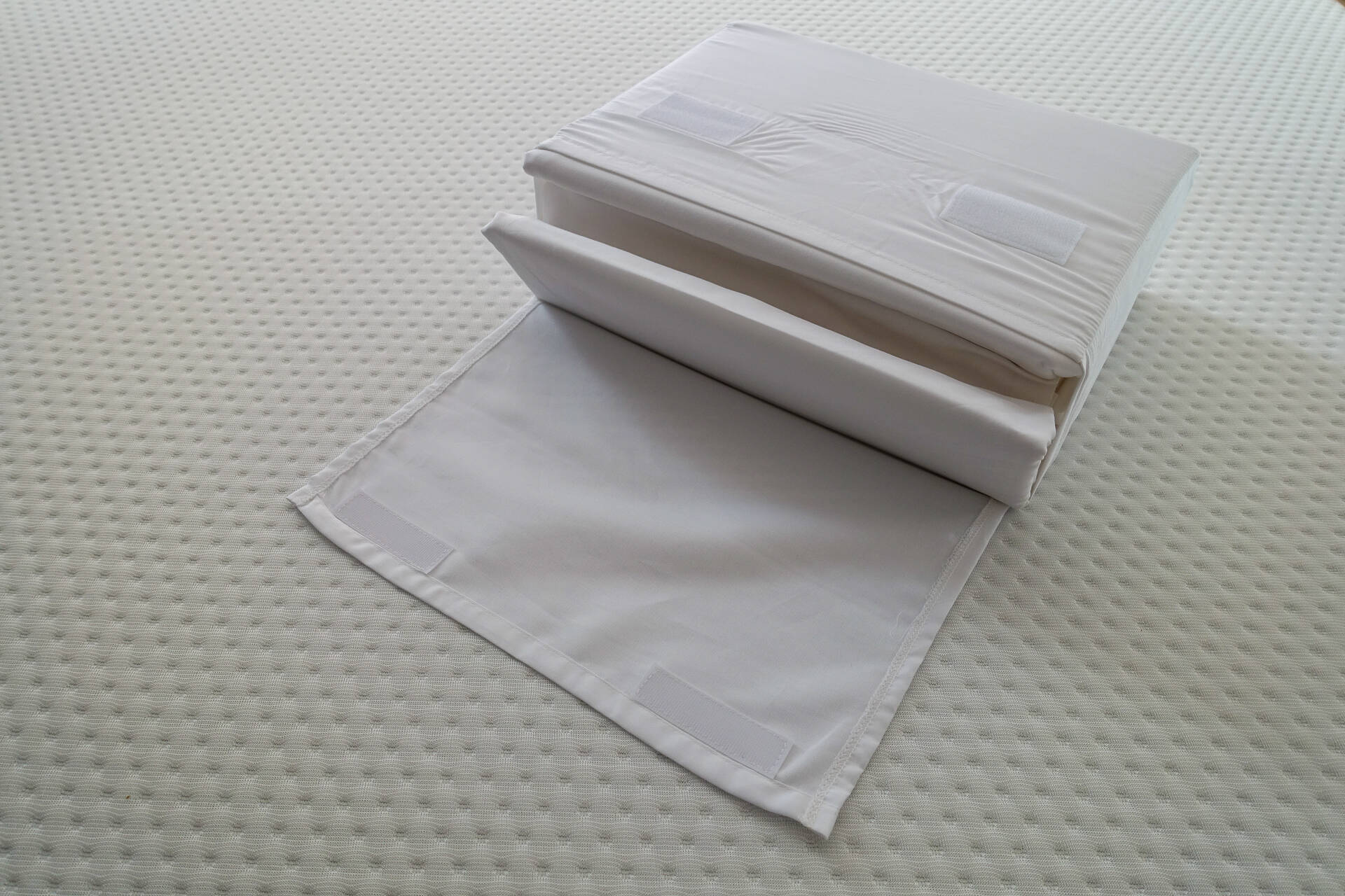 aeyla clean silver sheet set fabric sleeve